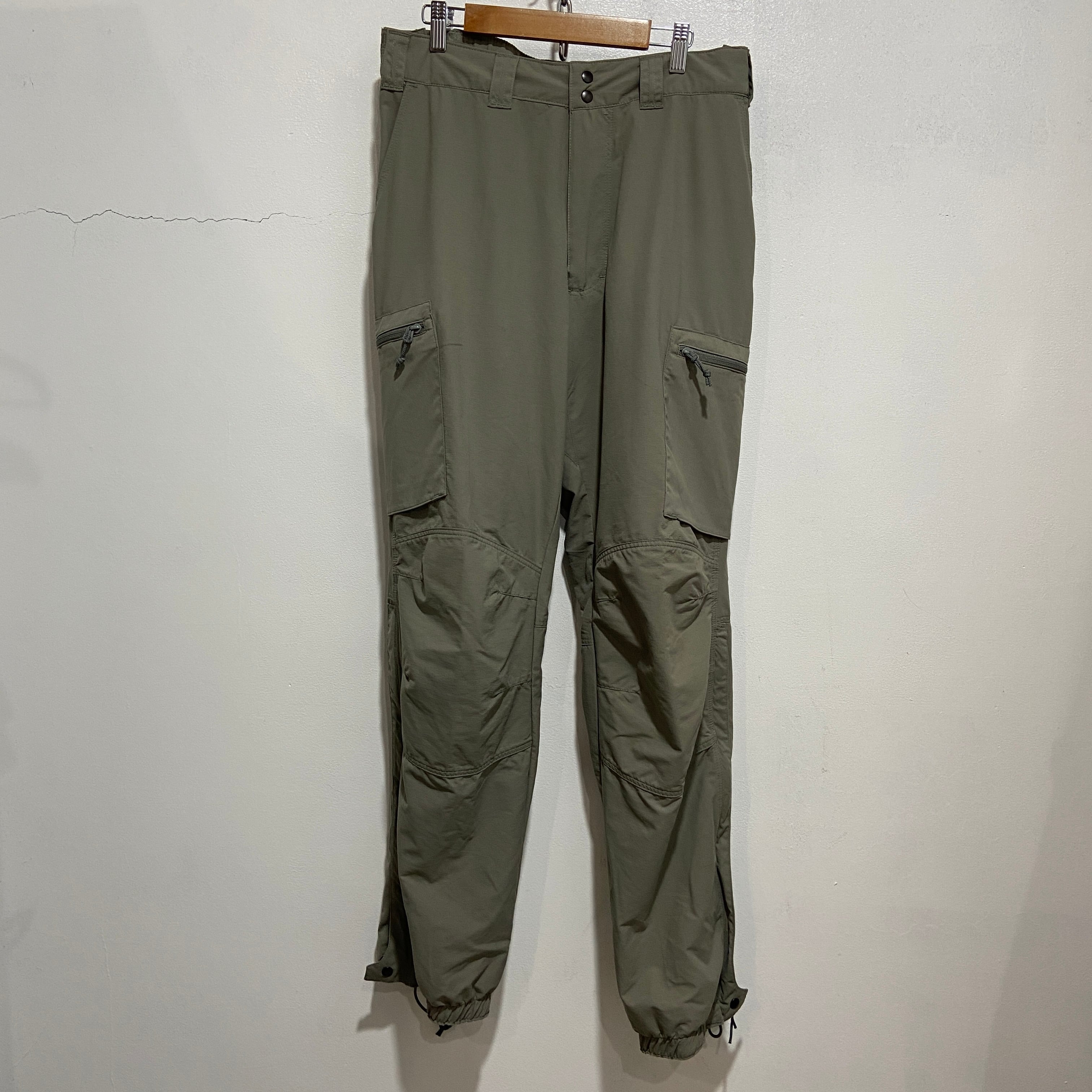 送料無料』Patagonia MARS PCU Level5 ソフトシェルパンツ M-R | 古着