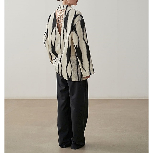 Monotone back mesh shirt jacket C0215