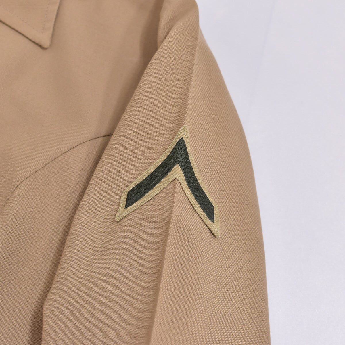 ORVIS ミリタリー シャツ ベージュ USA製 古着 レディース DLA アメリカ軍 海兵隊 USMC オフィサーシャツ ミリタリーシャツ 長袖