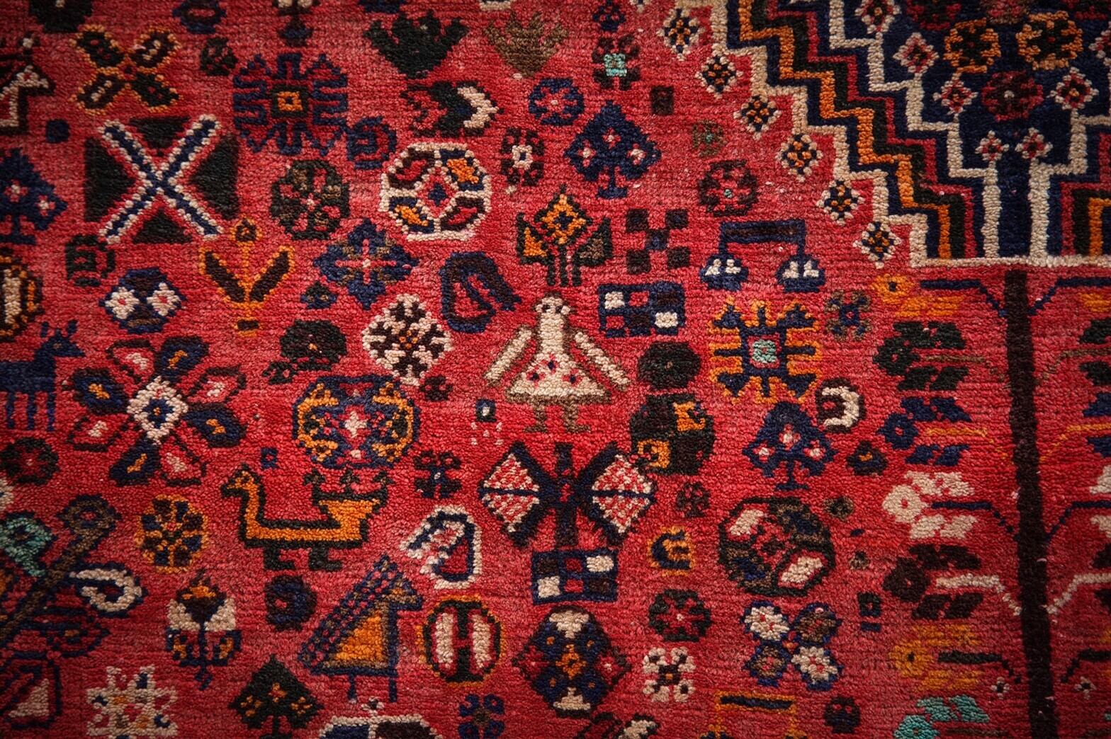 173 -Vintage qashqai rug