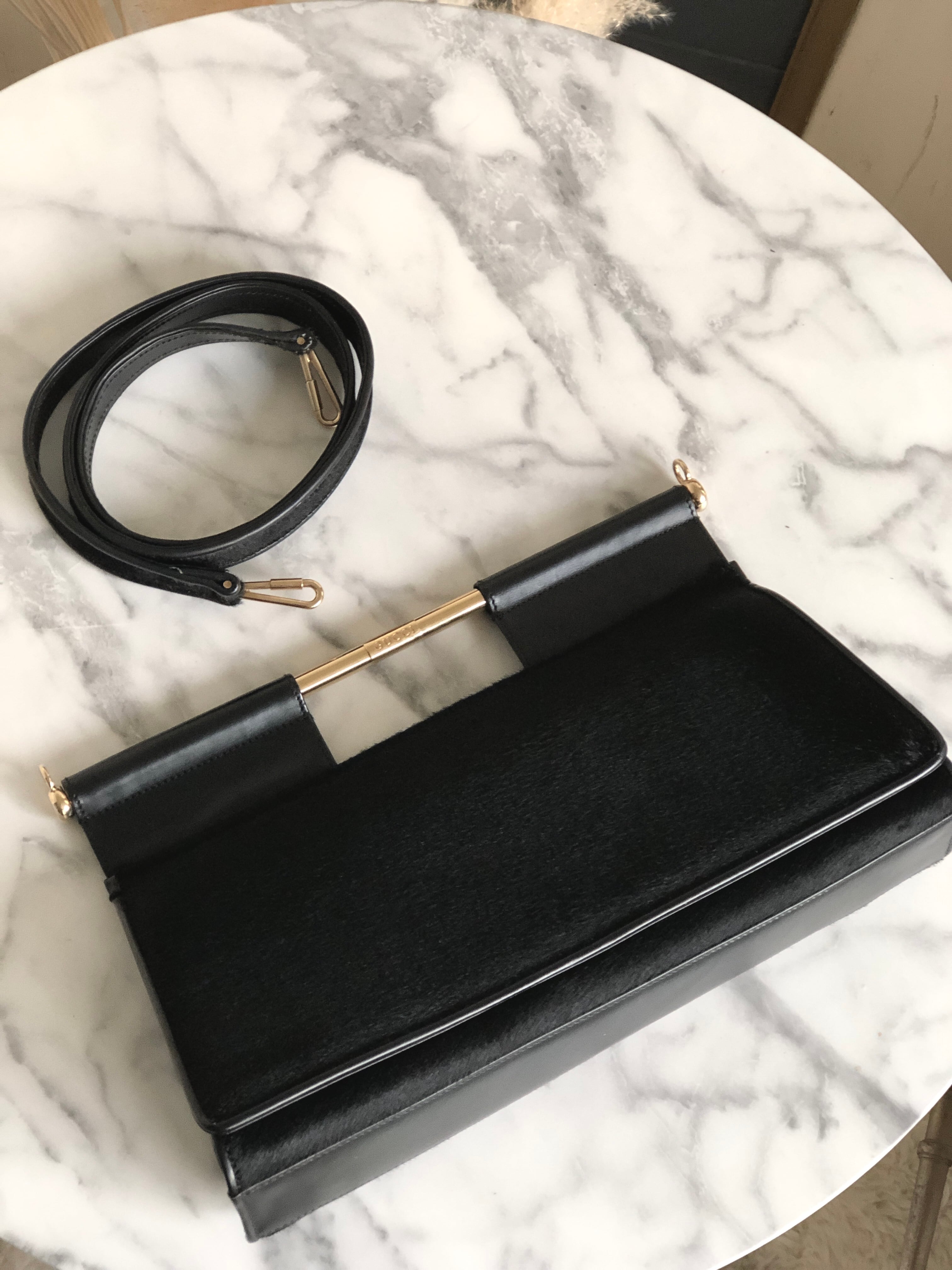 GUCCI グッチ ロゴ ハラコ メタルハンドル フラップ 2WAY ハンドバッグ