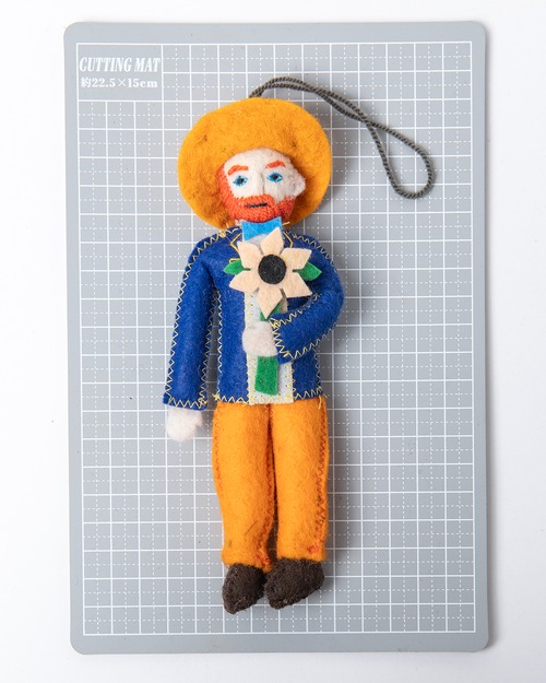 SILK ROAD BAZAAR FIGURE ORNAMENT - VINCENT VAN GOGH 4