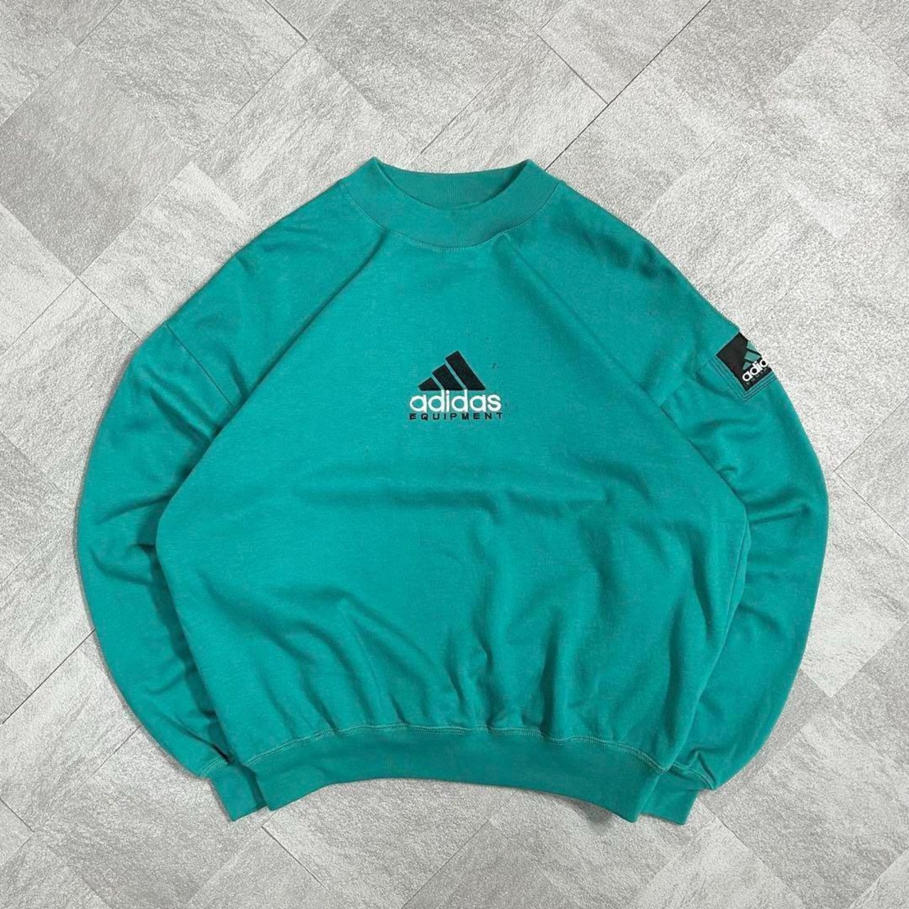 【極上デザイン】アディダス スウェット 90s 希少カラー グリーン ロゴ刺繍