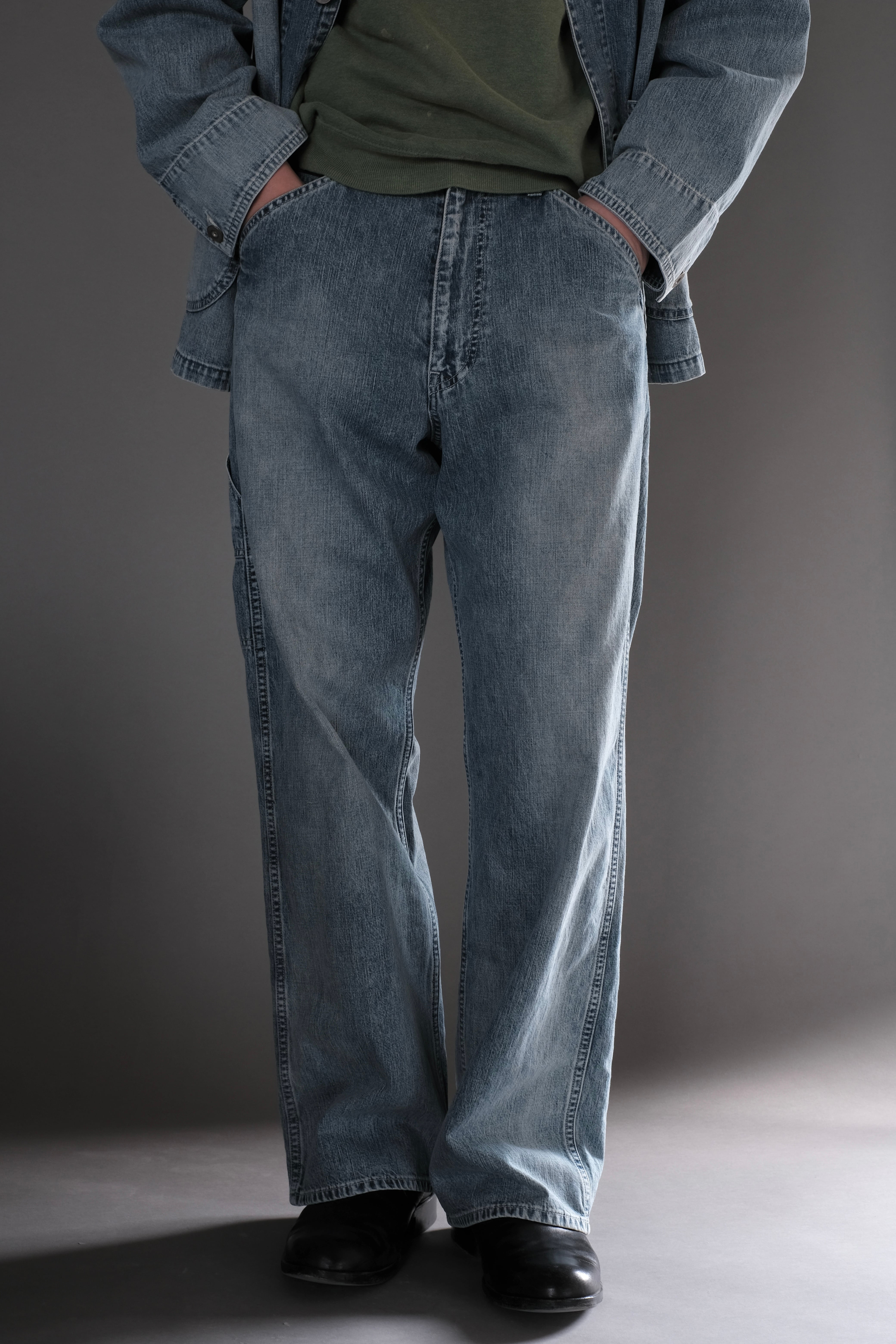ULTERIOR / FADED LIGHT DENIM PAINTER PANTS | LIVING