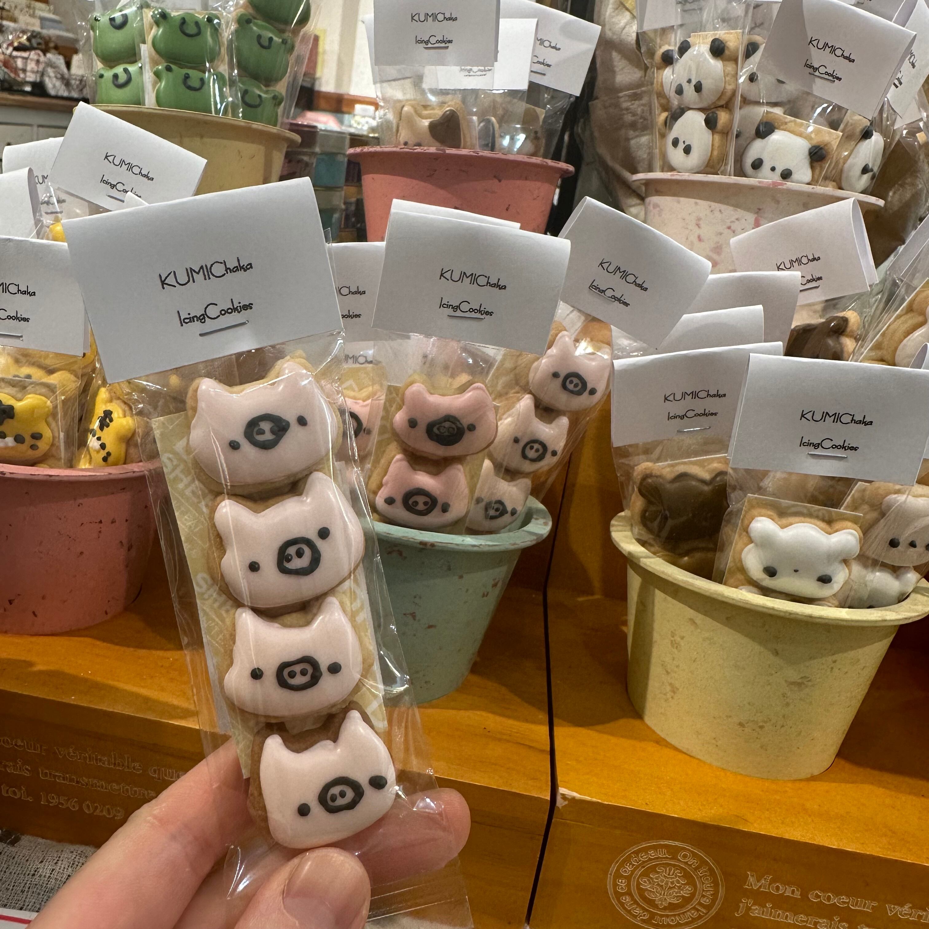 ひとくちサイズのぶたさんアイシングクッキー | KUMIChaka