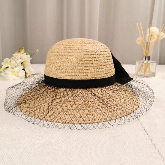 新品未使用♡ジョリーミニョン　リボン付き　黒とベージュの麦わら帽子　タグ付き♡ db221682af82e04dad9f57a64e8b30