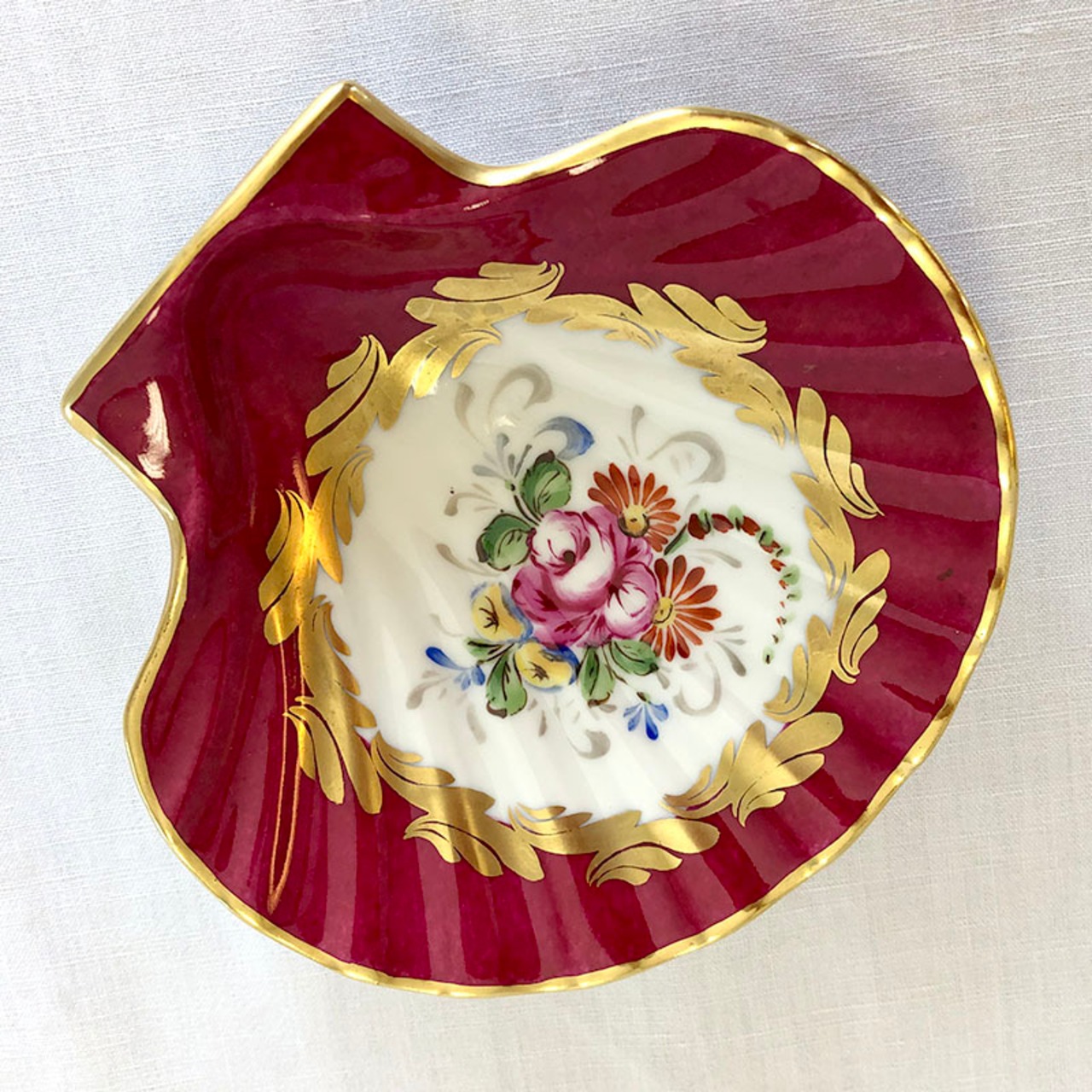 シェルトレー　手描き花柄　ソープトレー　アクセサリー収納に 12otbf8