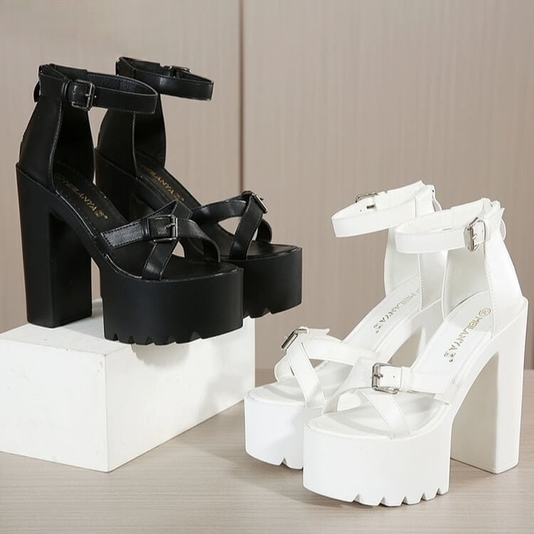 選べるヒール高さ》スリムクロスベルト厚底サンダル ブラック【14cm