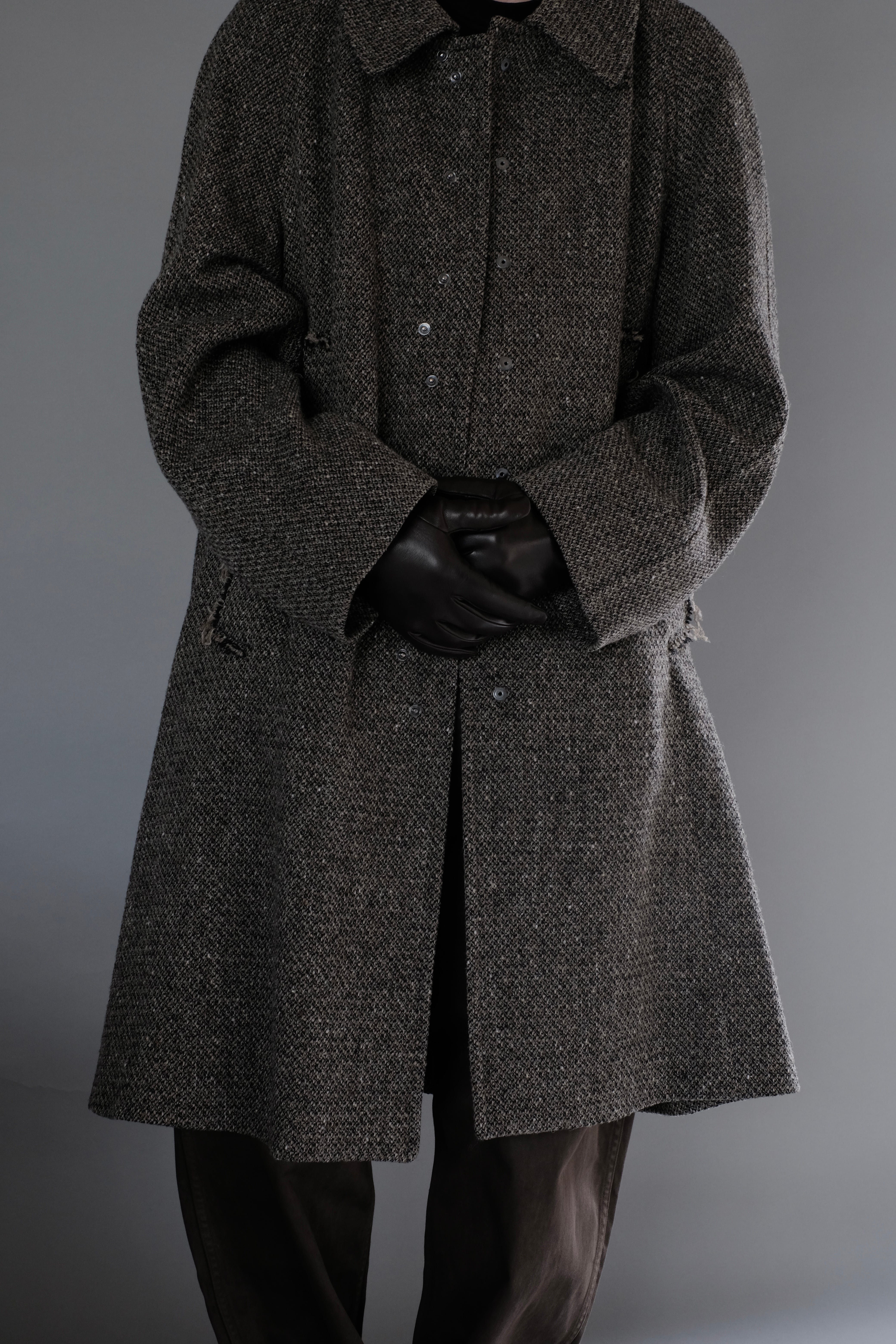 OMAR AFRIDI / CURVED GLOVES -DARK BROWN- | LIVING