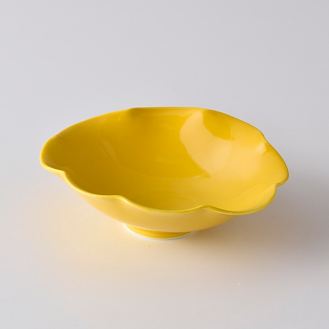 黄釉　菊型楕円皿