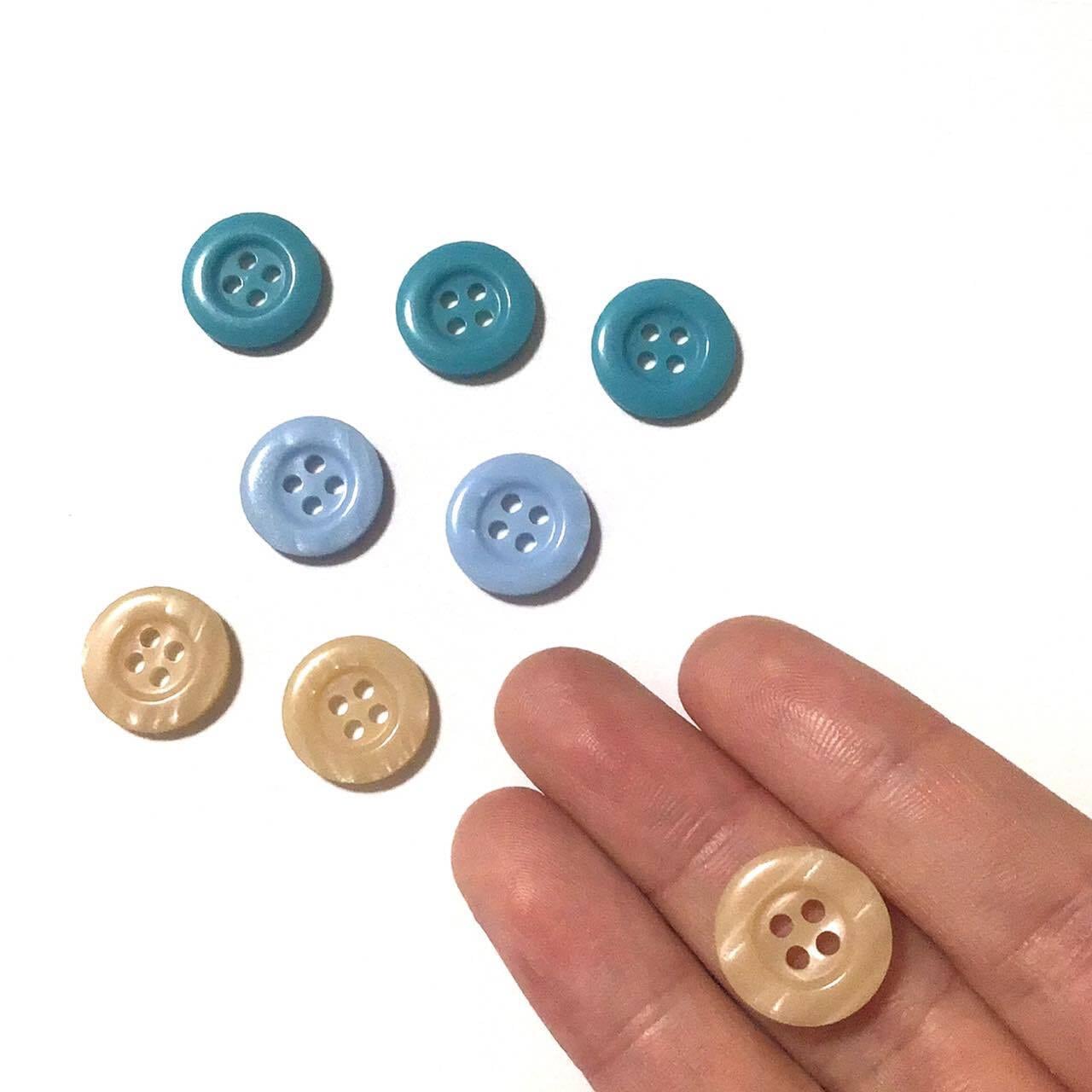 4つ穴ボタンアソートパック（8p） | Dua-アクセサリーパーツショップ