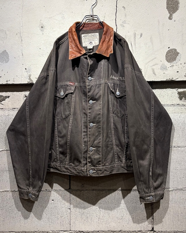 【Caka otto】 “AVIREX” Good Fade Leather Coller Loose Denim Jacket