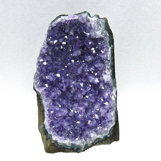 アメジスト クラスター ウルグアイ産 アメジスト 原石 一点物 182-8186