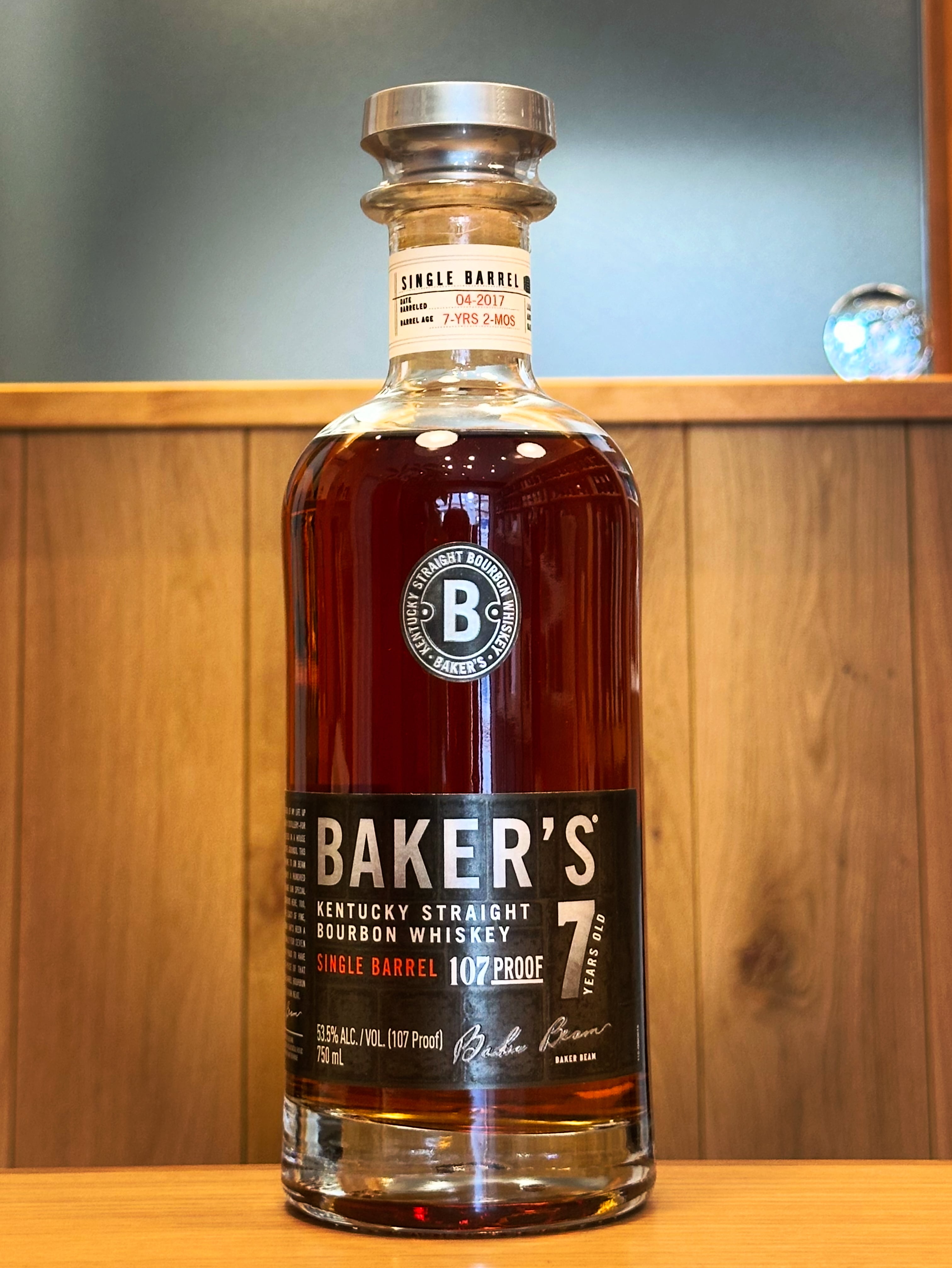 ブルックラディ マイクロ・プロベナンス シングルカスク #1555 | 株式