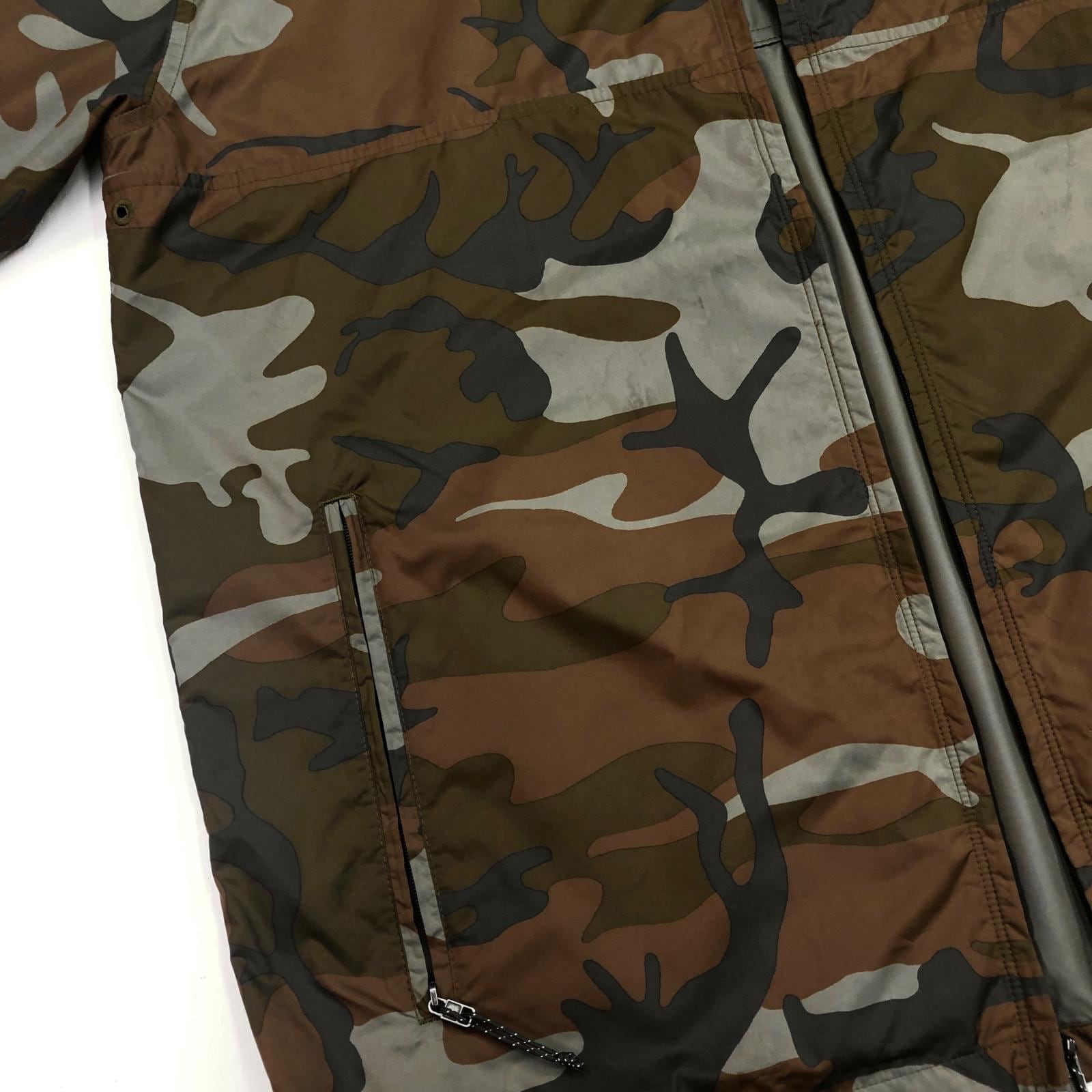 PATAGONIA パタゴニア LIGHT & VARIABLE HOODY ナイロンパーカー FCMH