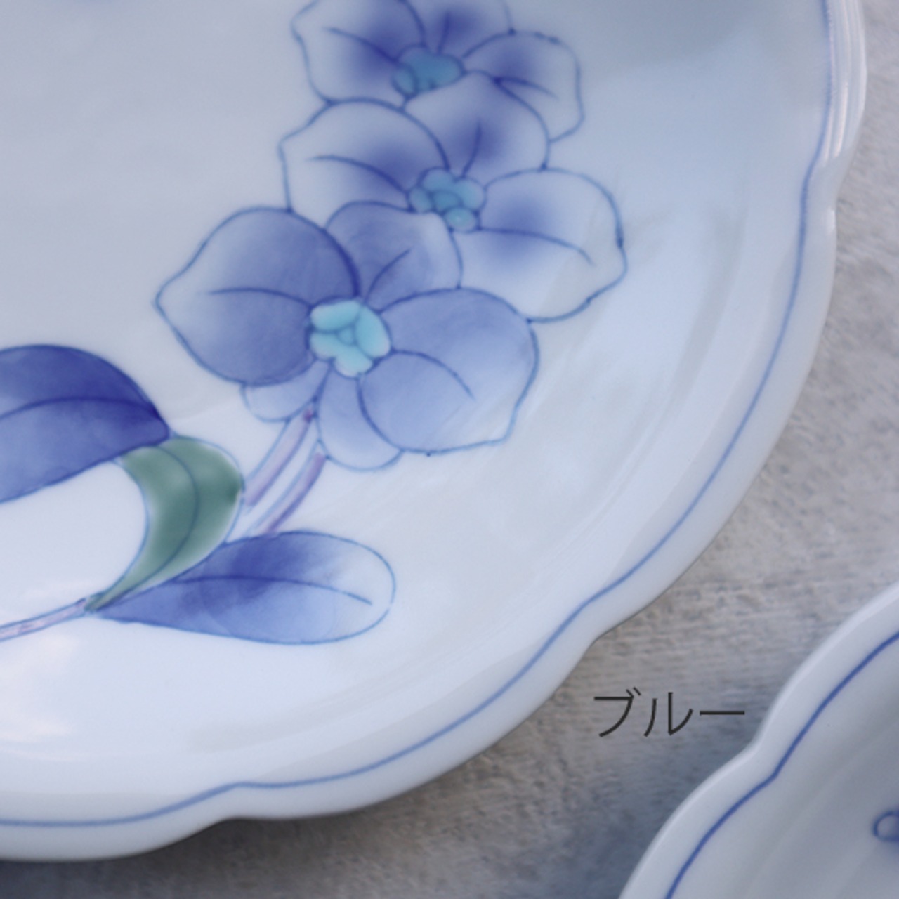 有田焼　胡蝶蘭６寸花型多用皿（ブルー・マロン）