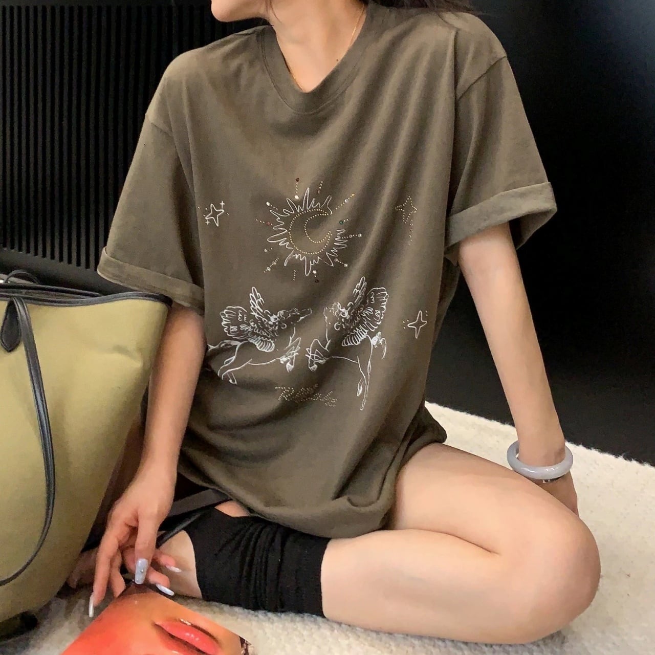 ペガサスグラフィティラインストーンアクセントTシャツ 2col R02477