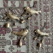 インドのハンギングベル 鳥