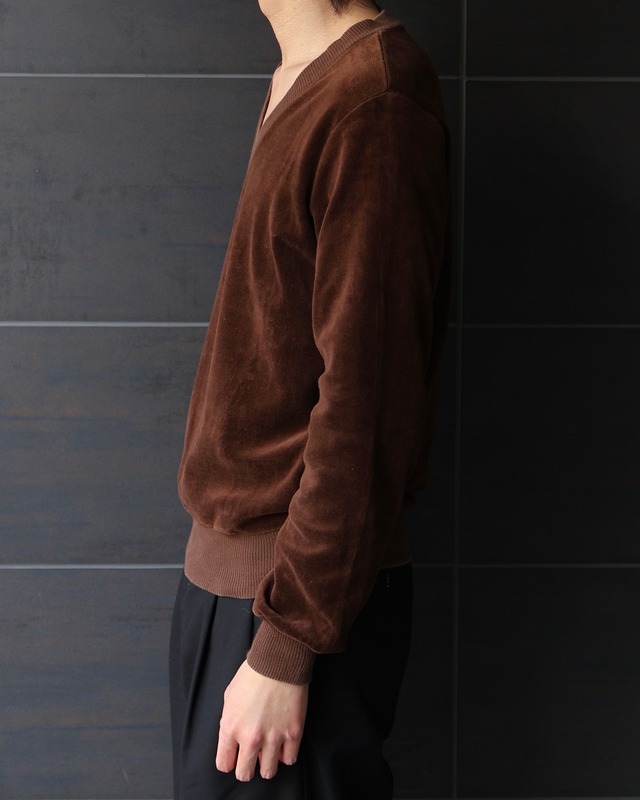 velour v neck top