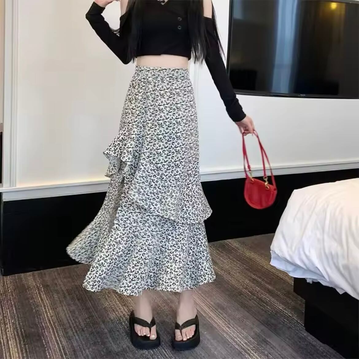 フリルフラワースリットスカート