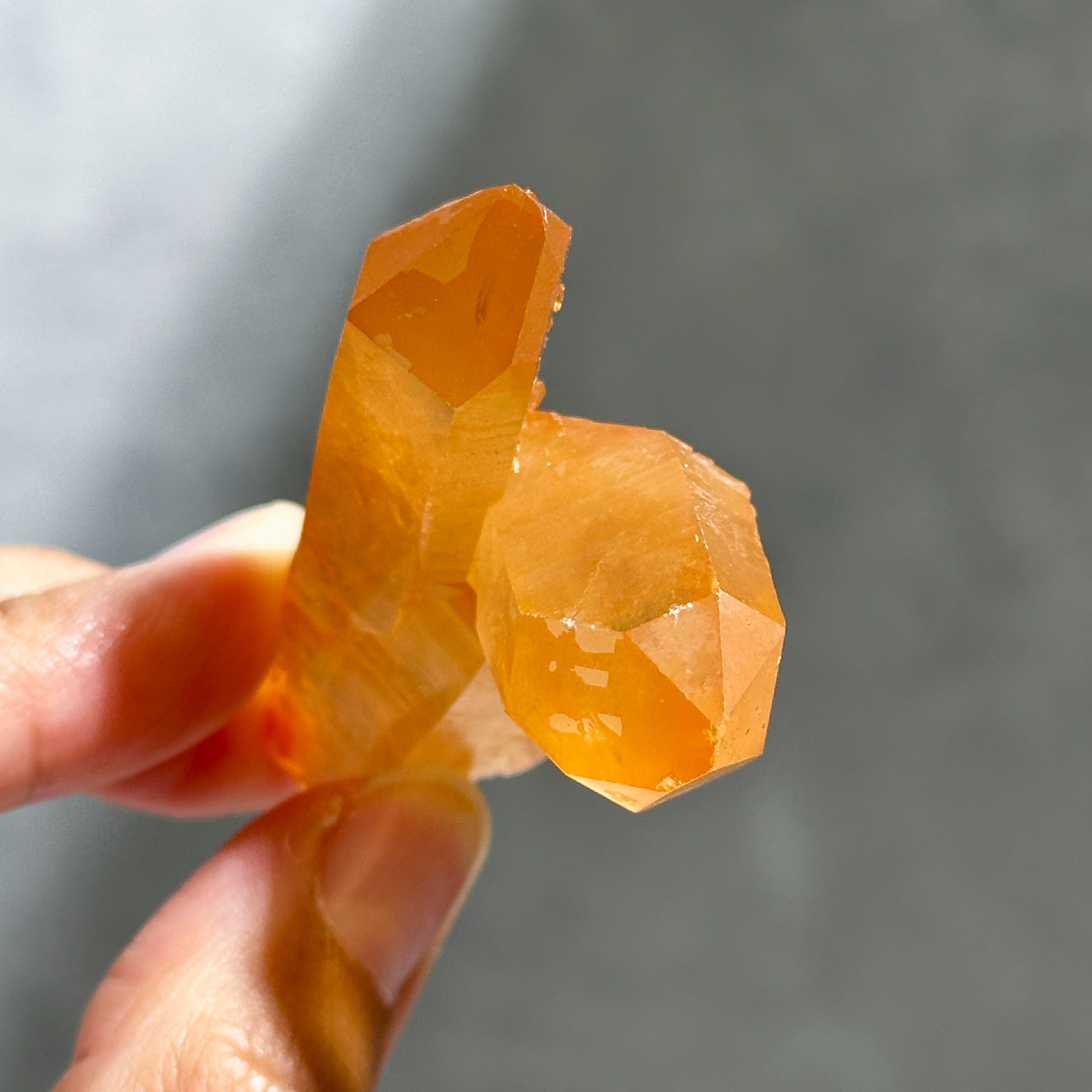 【ブラジル/ミナスジェライス産】タンジェリンクォーツクラスター ミナスジェライス産タンジェリンクォーツ クラスター22