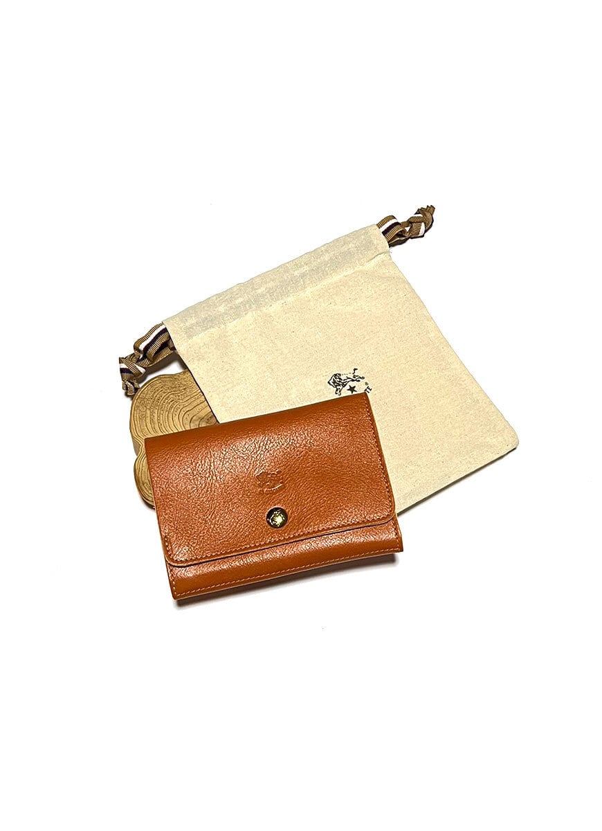 IL BISONTE ブラック 二つ折り財布 値下げ不可 IL BISONTE 小銭入れ付 二つ折り財布 ”NERO Black