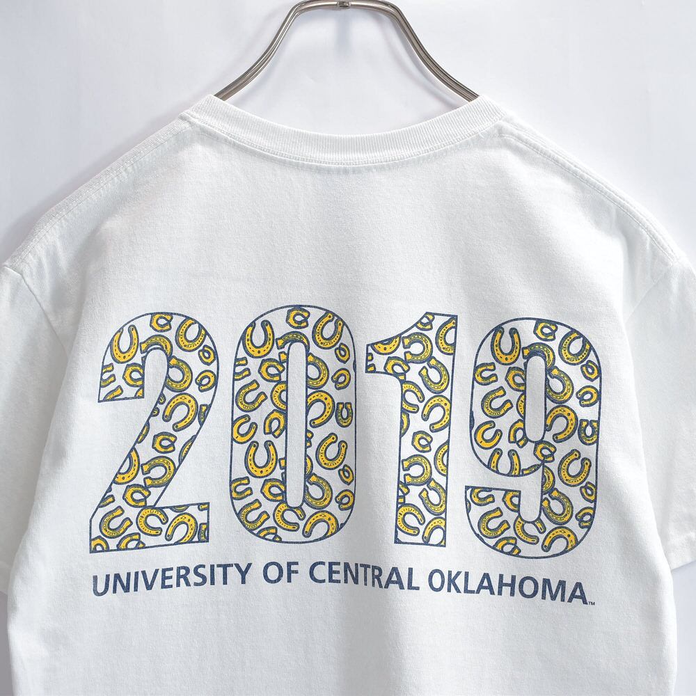 2019 GILDAN UCO カレッジロゴ デザイン 両面プリントデザイン Tシャツ