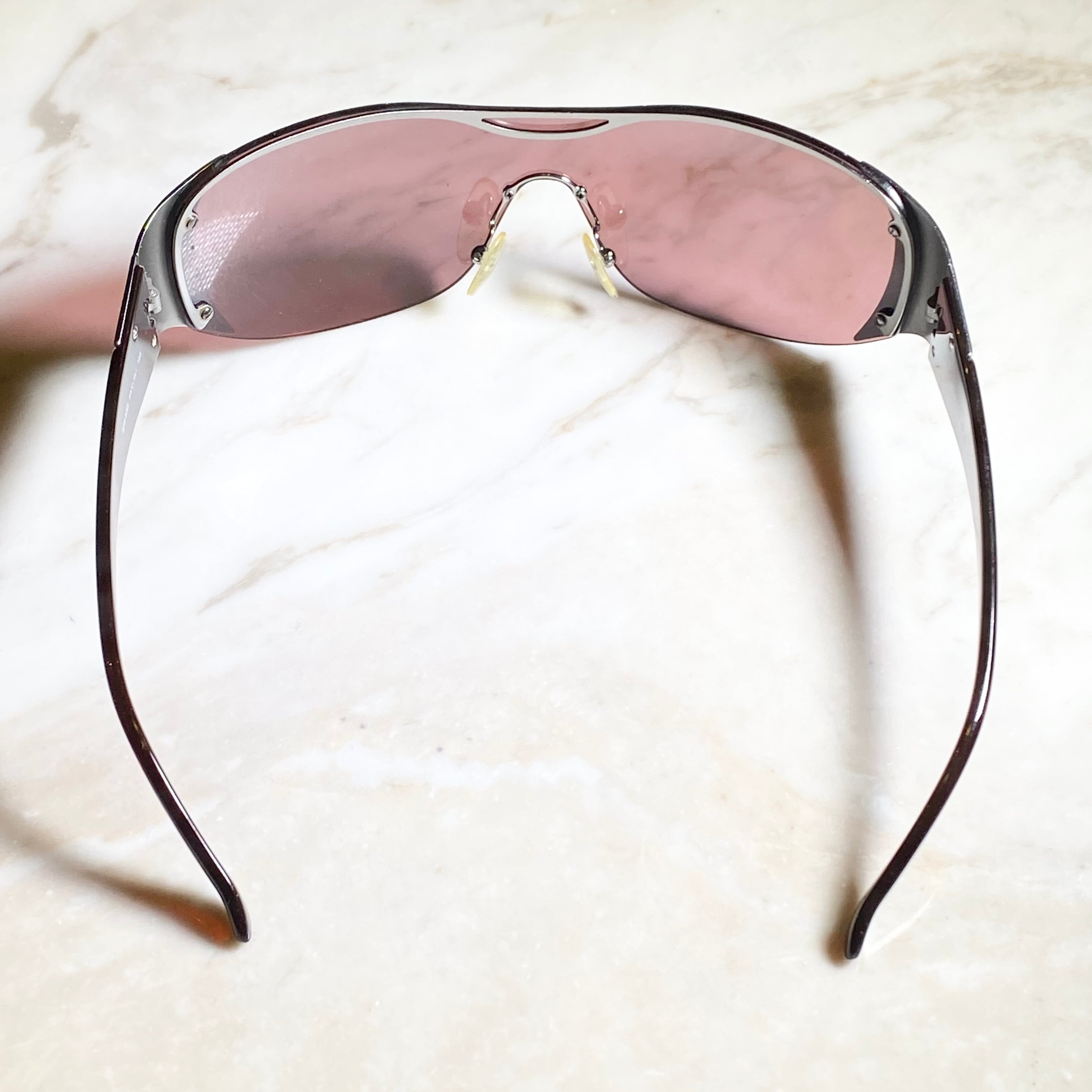 PRADA shield sunglasses “SPR53G” | NOIR ONLINE PRADA shield sunglasses “SPR53G” | NOIR ONLINE