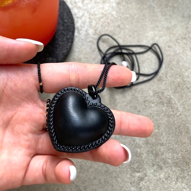 New color 登場! High quality / real leather heart string necklace【 3color 】No.N008