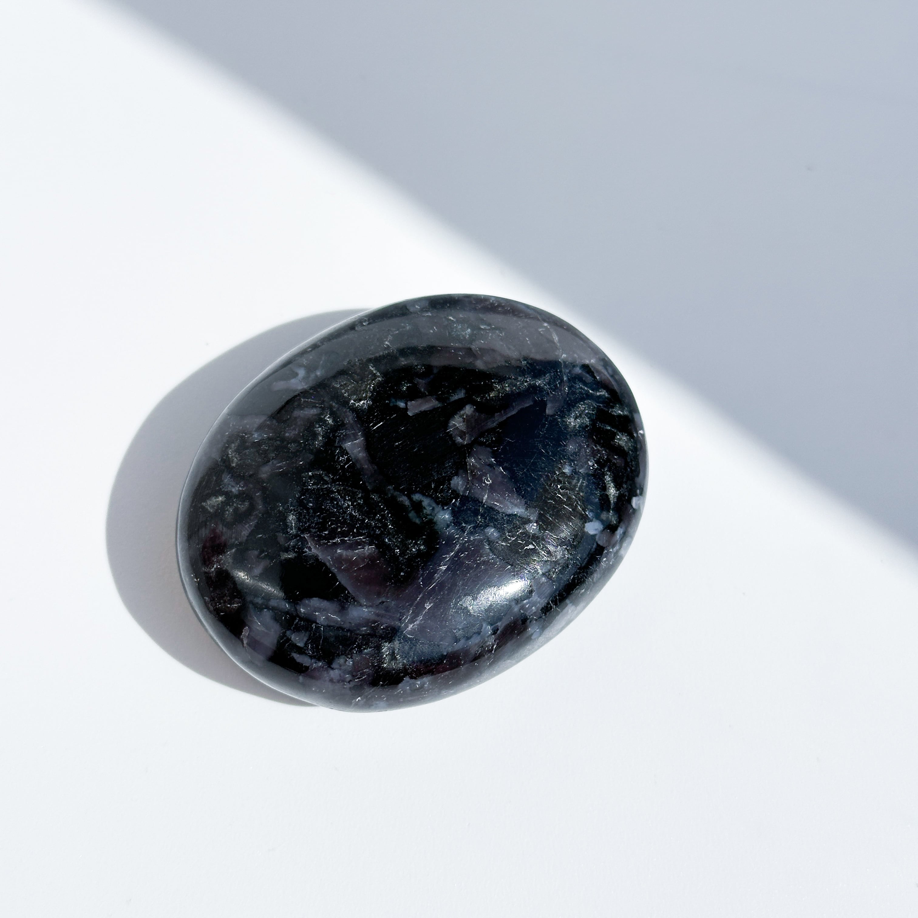 インディゴガブロ (ミスティックマーリナイト) パームストーン51◇ IndigoGabbro ◇天然石・鉱物・パワーストーン