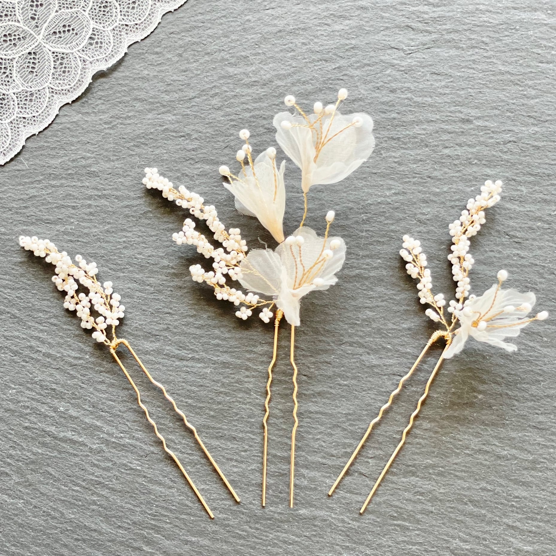 H-174 ウェディング アクセサリー【小枝 シフォン フラワー 3P ヘアピン】ブライダル 髪飾り