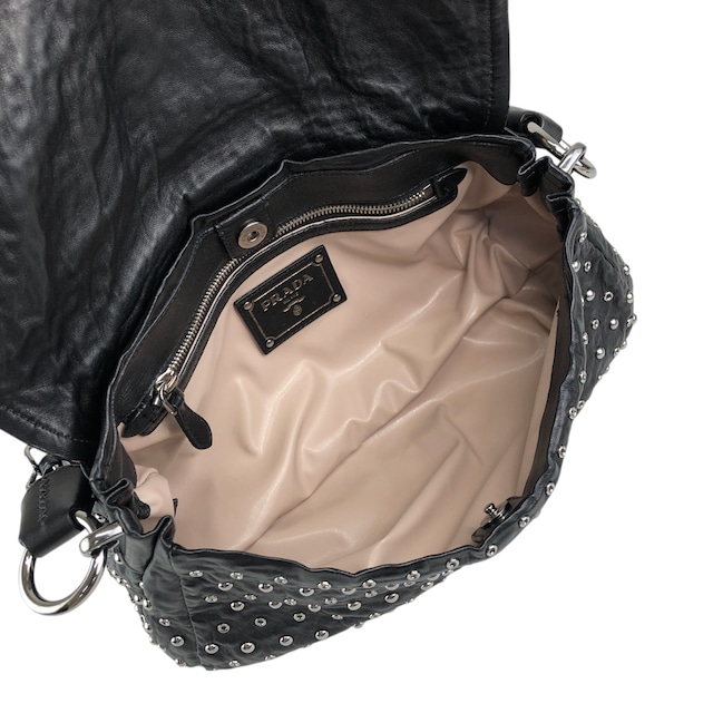PRADA プラダ ショルダーバッグ ブラック プッシュロック レザー スタッズ セミショルダー vintage ヴィンテージ オールド mh4vuk