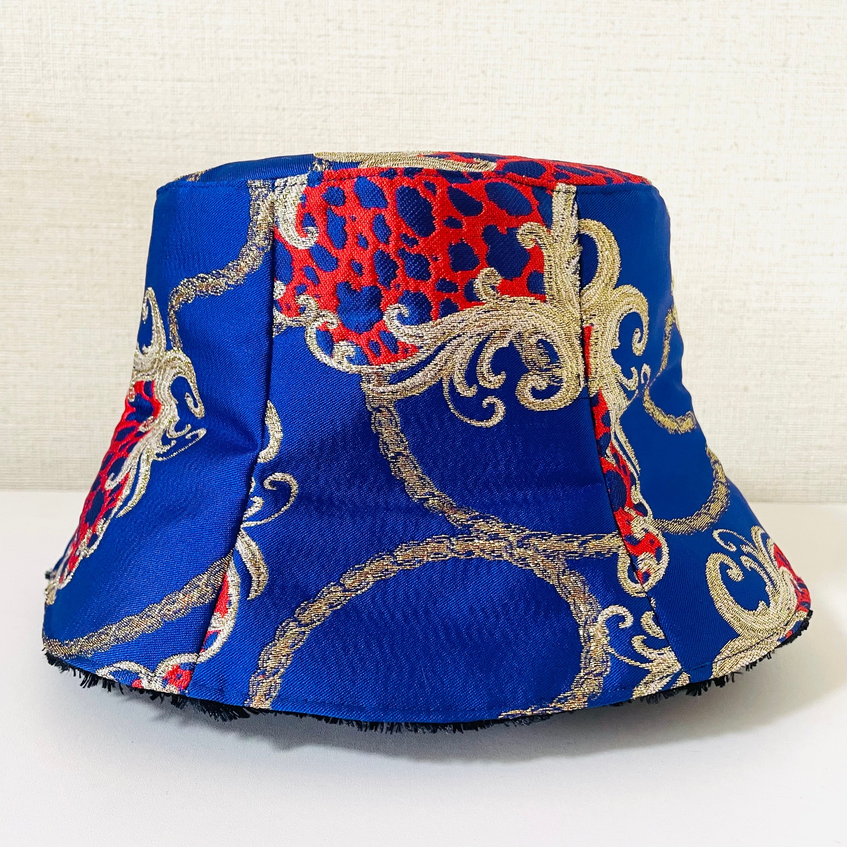 未使用 新小石丸 西陣織 御印華唐織 花柄 袋帯 正絹 金糸 白 クリーム