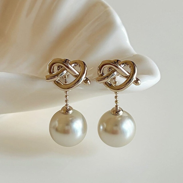Heart pearl pierce　B613