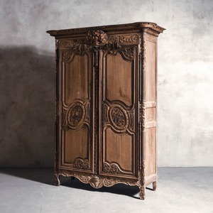 キャビネット/アンティークキャビネット/フレンチ/剥離家具/大型家具/収納/クローゼット/ワードローブ/空間装飾