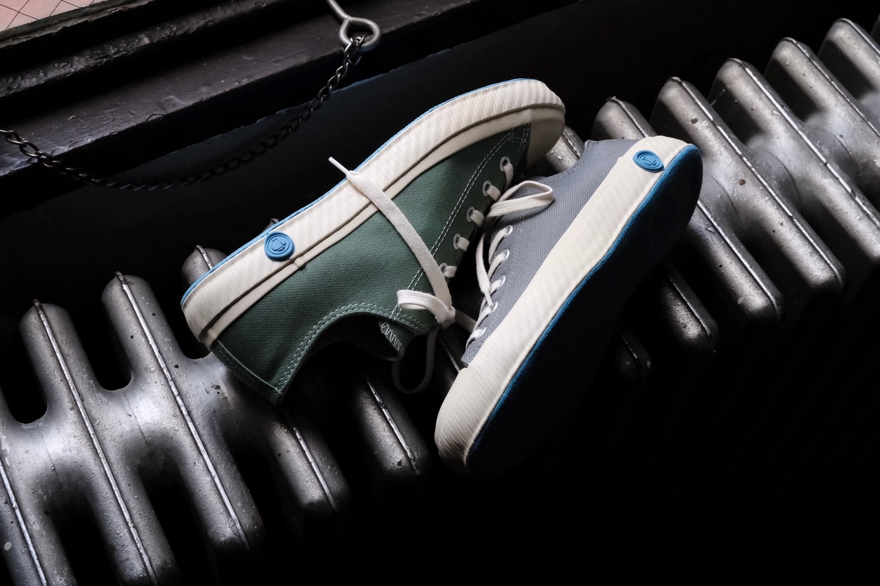 福岡久留米 SHOES LIKE POTTERY（シューズライクポタリー）ローカット / MOONSTAR  (ムーンスター ) グレー、グリーン22,23,24,25,26,27,28,29cm スニーカー  ヴァルカナイズド製法 / 大阪 OSAKA