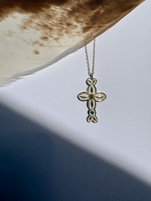Cross 18k concho Pendant Necklace