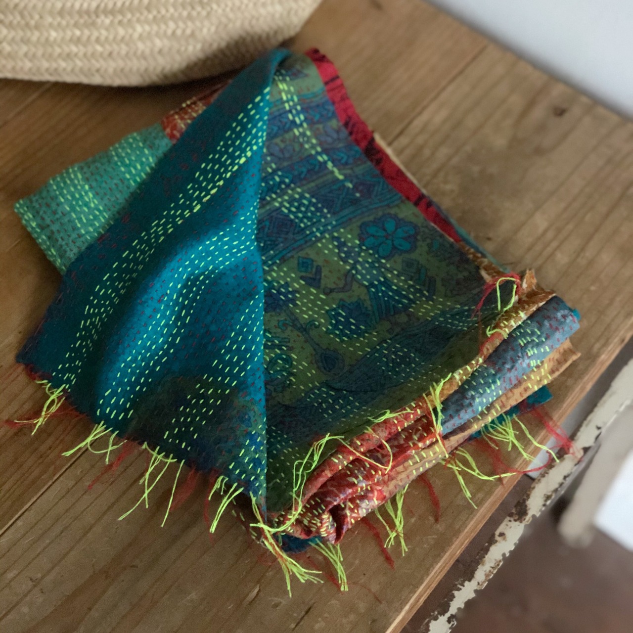 リサイクルサリーのカンタショール パッチワーク小02 インドの手仕事布 Mulaセレクト