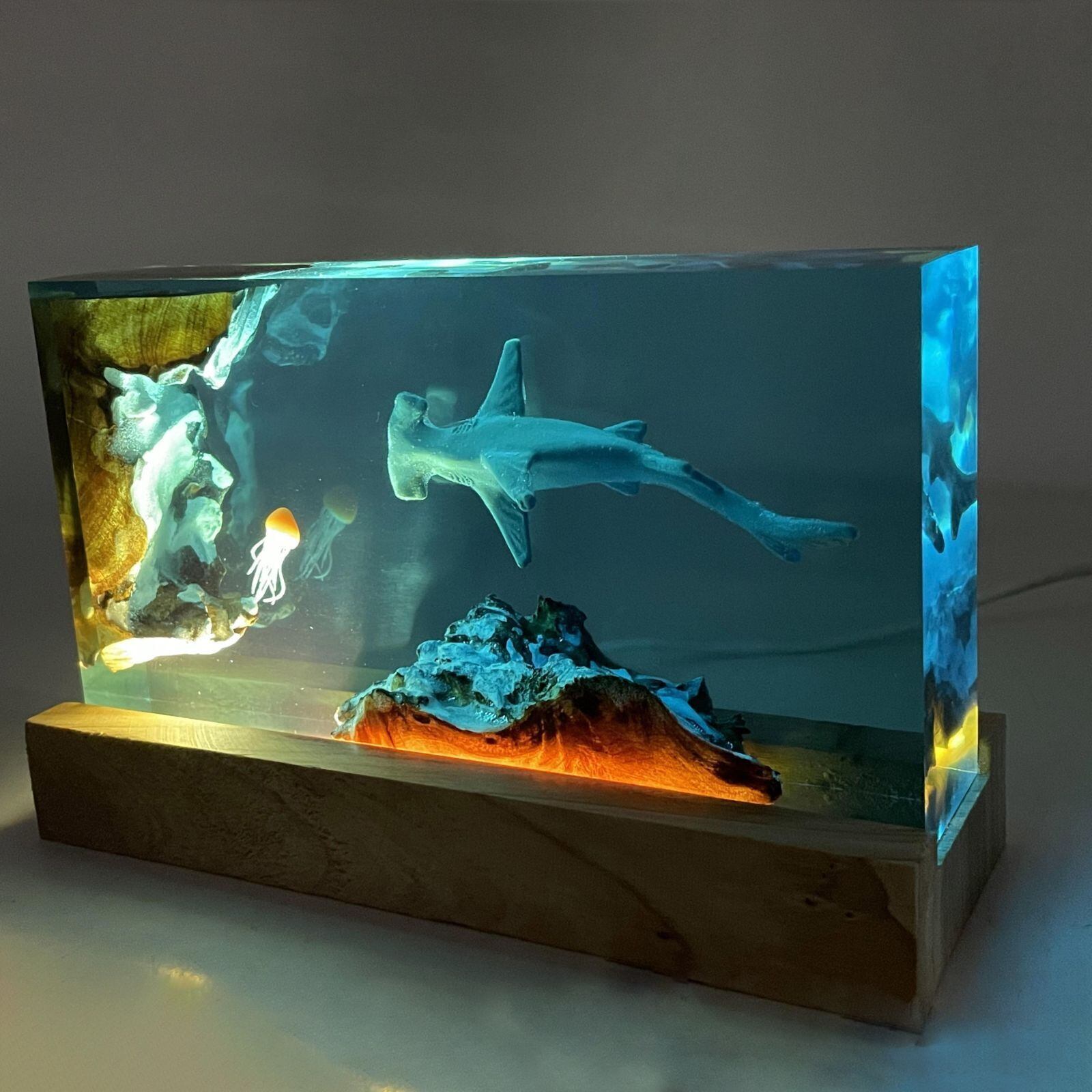 サメ&クラゲ レジンランプ 手作り オーシャンライト 水中冒険 サメ&クラゲ レジンランプ 手作り オーシャンライト 水中冒険