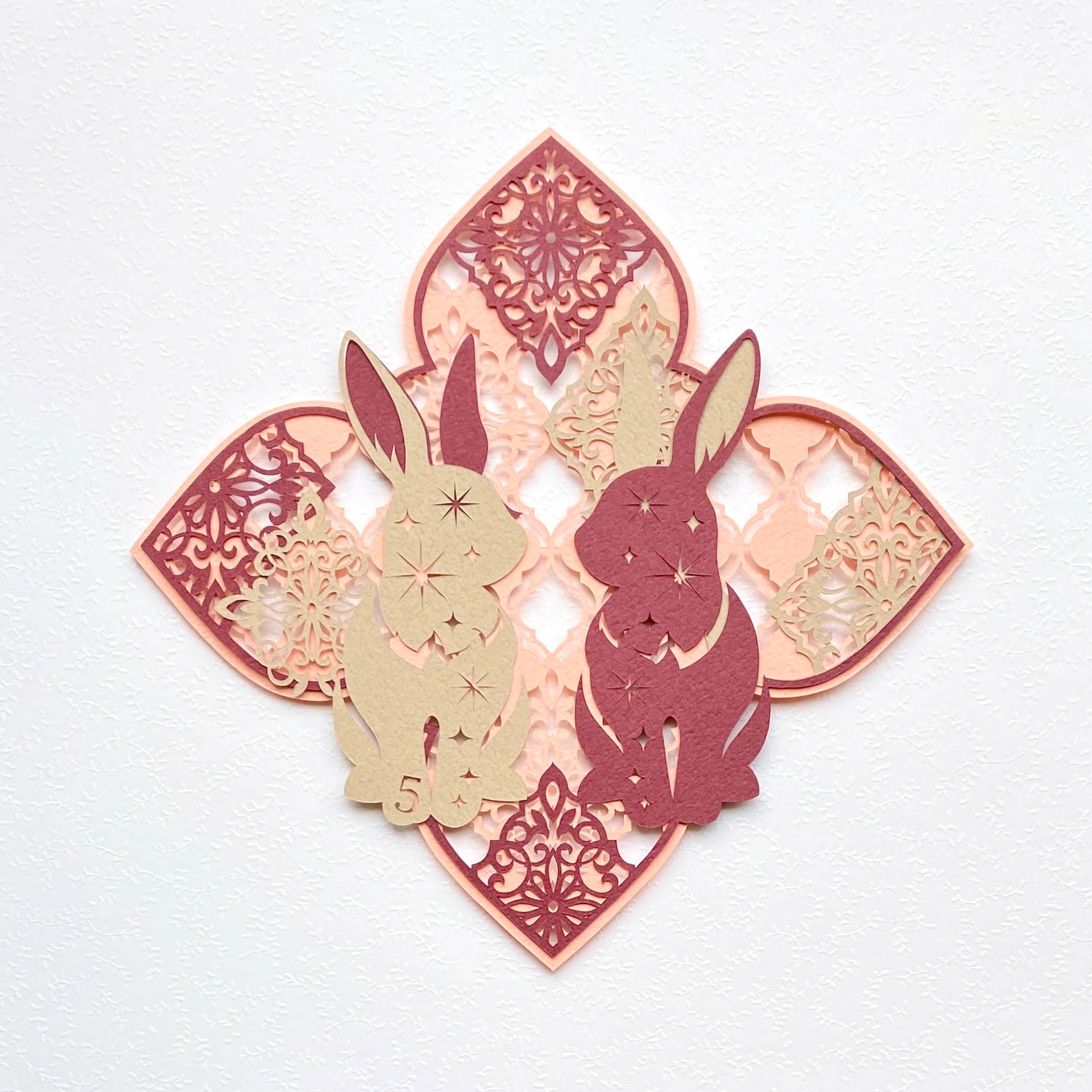 切り絵キット2023.01「卯年」 | 重ねる切り絵 祐琴