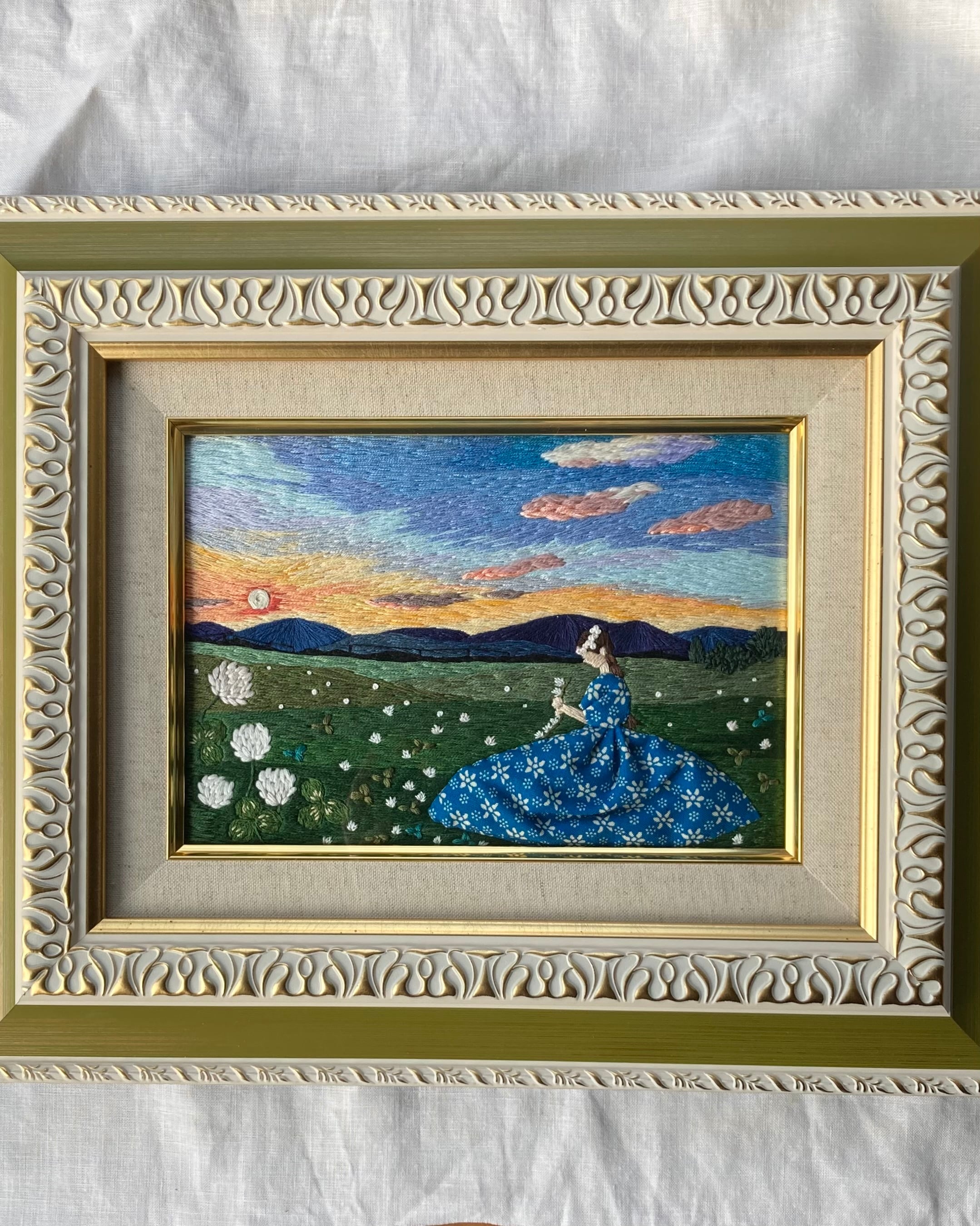 「花かんむりの記憶」〜手のひらの世界より