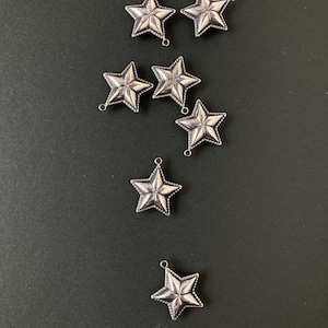 ライン入りスターのステンレスチャーム