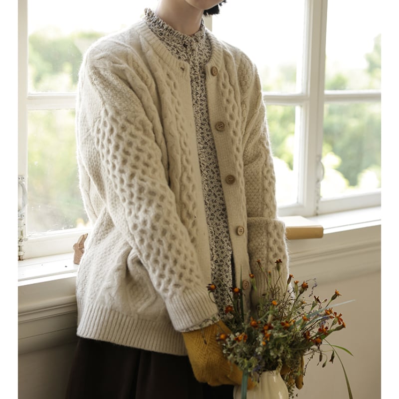 ラウンドネックニットカーディガン M1952