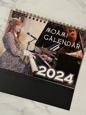 【カレンダー】2024 MOAMi 卓上カレンダー