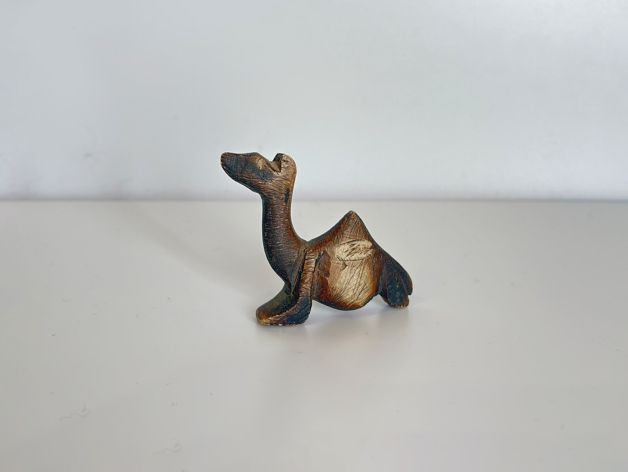 モロッコ 木彫 彫刻 Camel ラクダ モロッコ オブジェ ソープストーン ラクダ｜モロッコ雑貨｜Moroccan