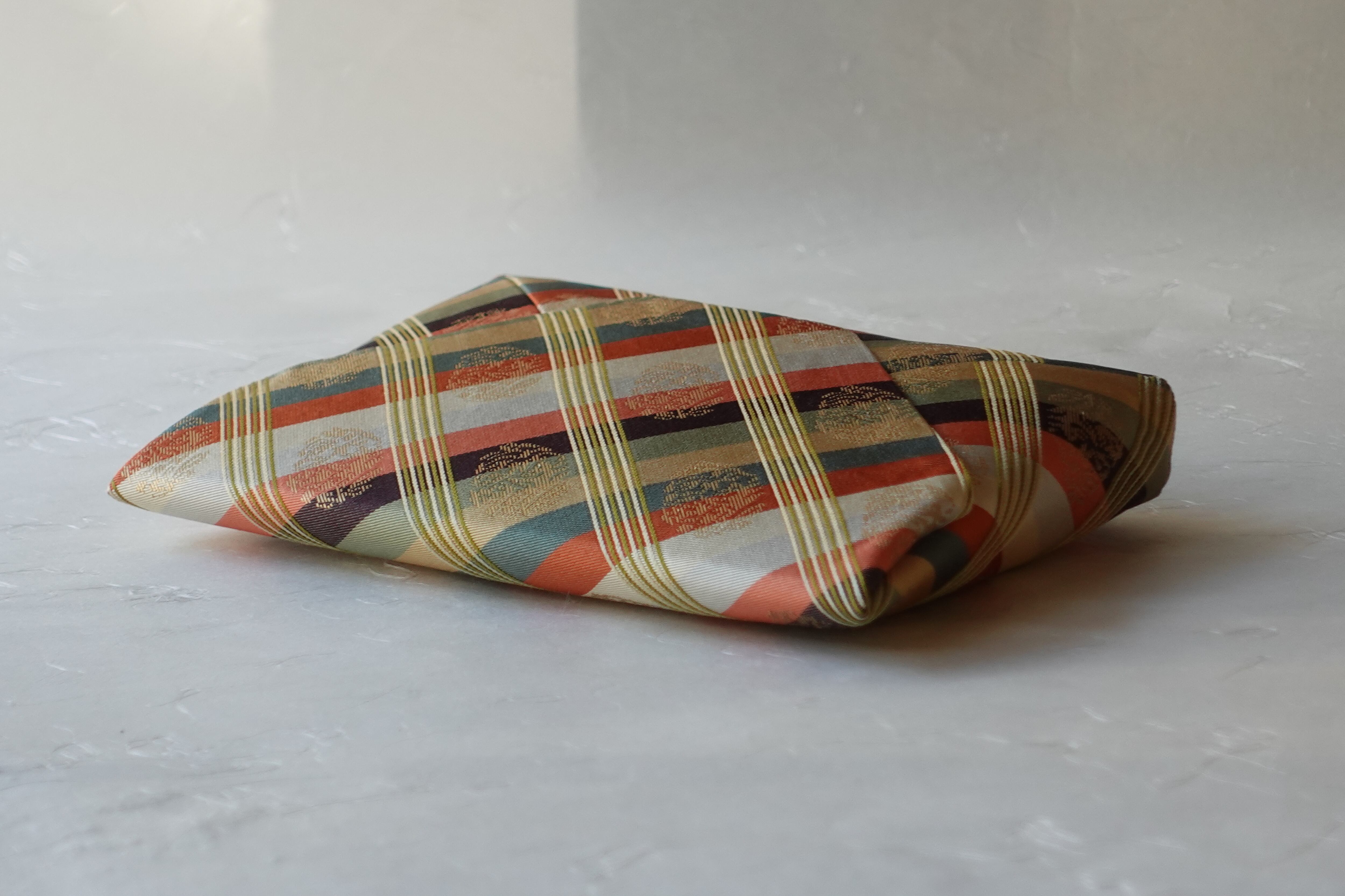 数寄屋袋　江戸和久田金襴　新品 日本製 正絹（しょうけん） 数寄屋袋（すきやぶくろ） 江戸和久田金襴
