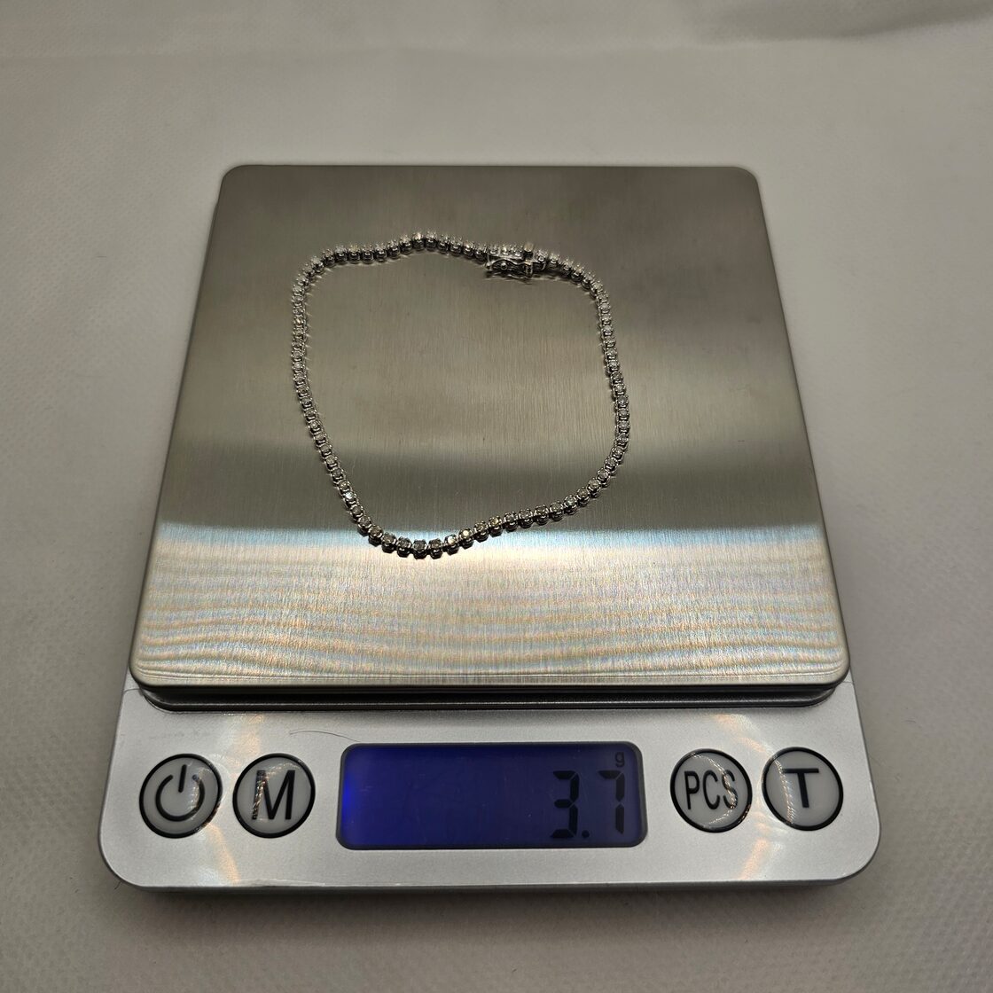美品】14Kホワイトゴールド×1.00ct天然ダイヤモンド テニス 