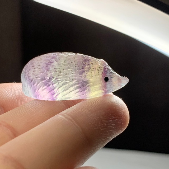 25.可愛い色合い☆フローライト ハリネズミ