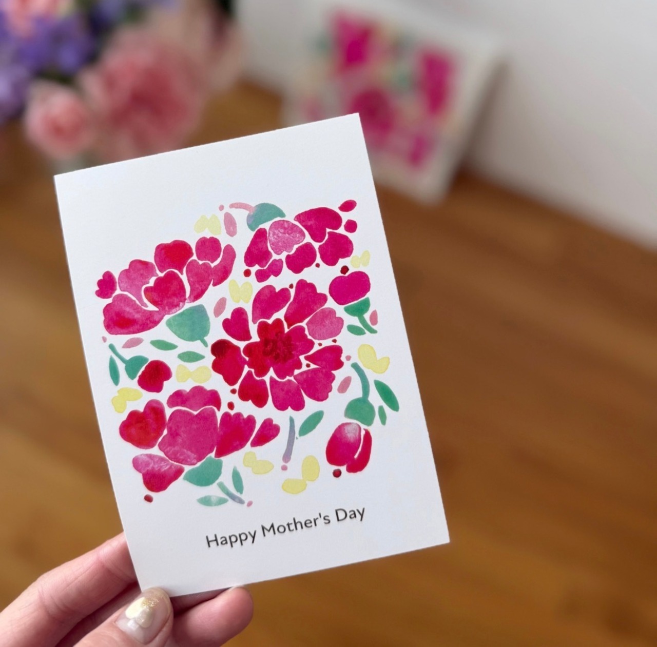 スカーフにもなるハンカチ「カーネーションと薔薇」