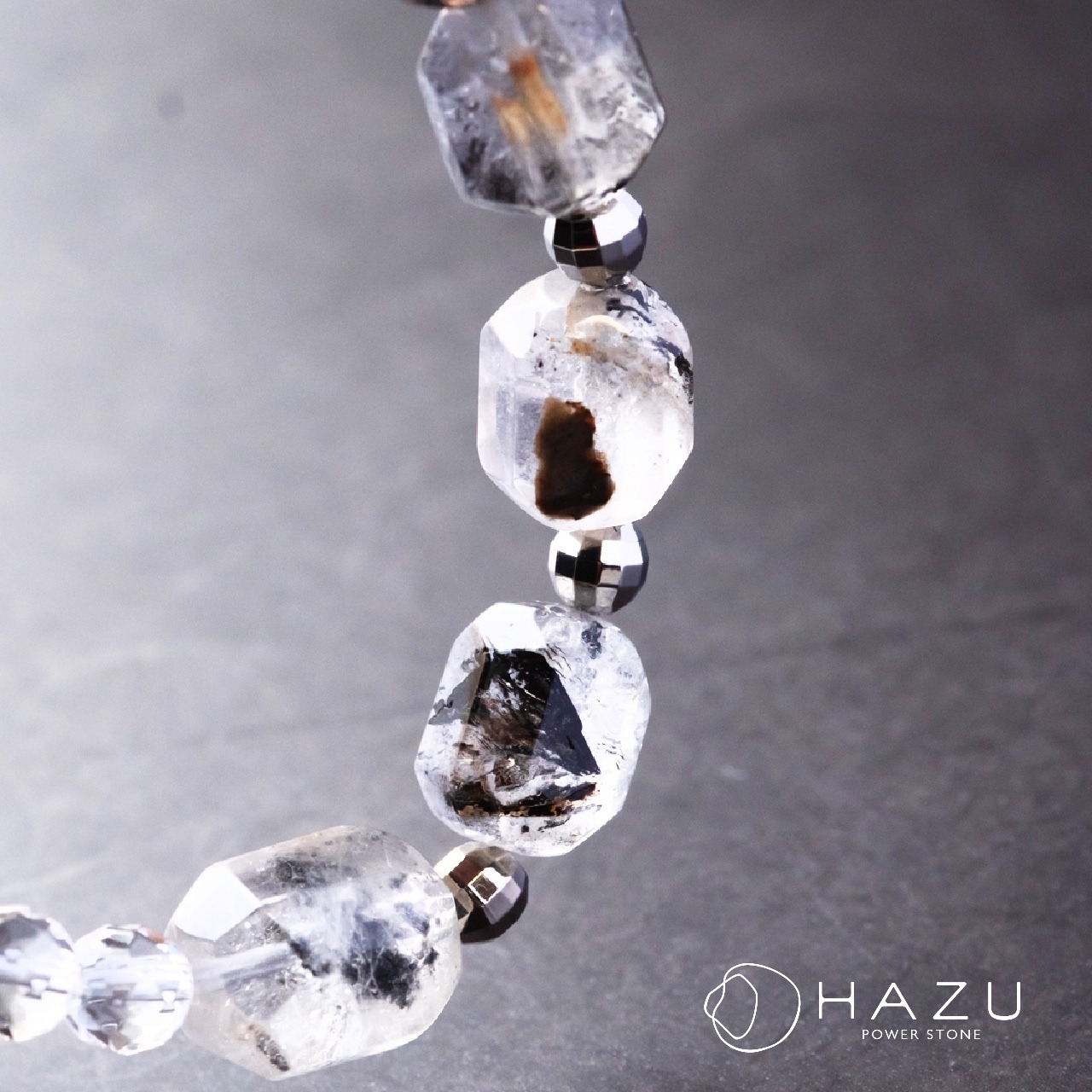 人生を変え、持ち主を守る［ヒマラヤ産エレスチャル／スモーキークォーツ／翡翠／水晶］